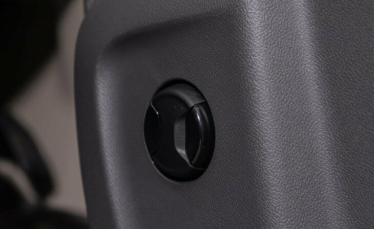 Volkswagen Multivan - Фото 15