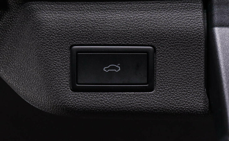 Volkswagen Multivan - Фото 21