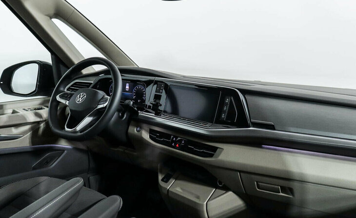 Volkswagen Multivan - Фото 5
