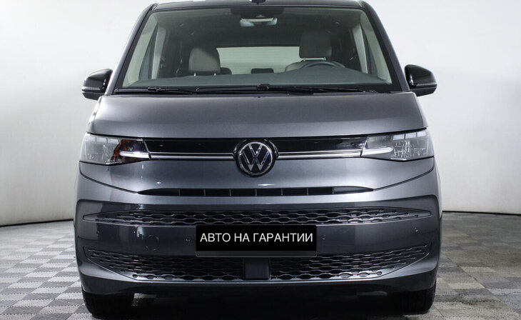Volkswagen Multivan - Фото 1