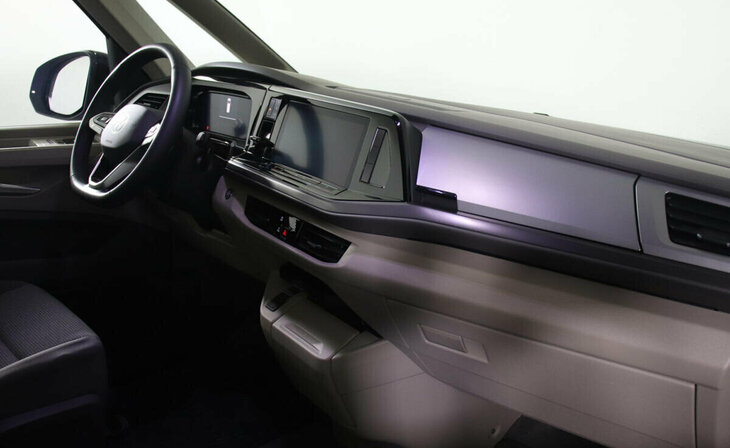 Volkswagen Multivan - Фото 5