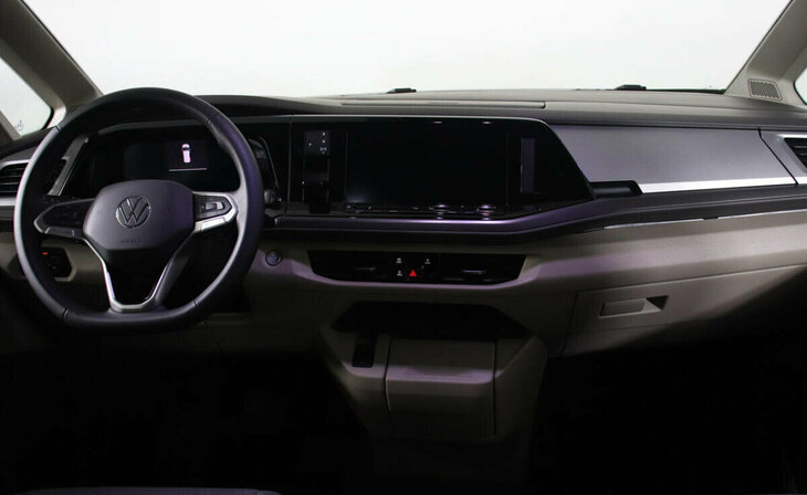 Volkswagen Multivan - Фото 6