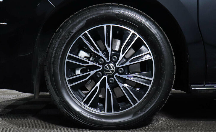 Volkswagen Multivan - Фото 9