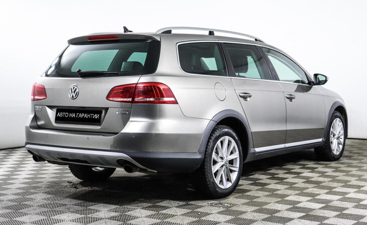 Volkswagen Passat - Фото 2