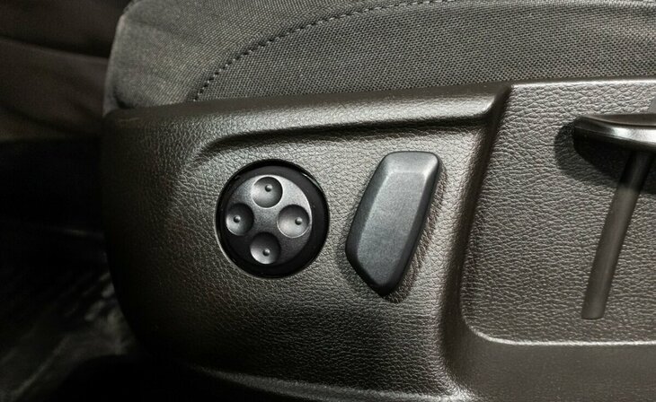 Volkswagen Passat - Фото 9