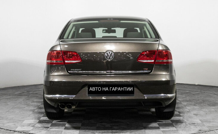 Volkswagen Passat - Фото 3