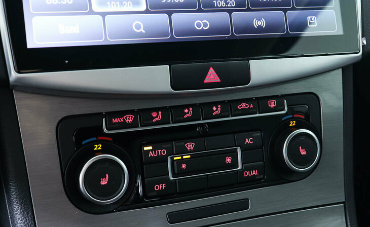 Volkswagen Passat - Фото 16