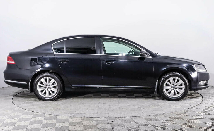 Volkswagen Passat - Фото 3