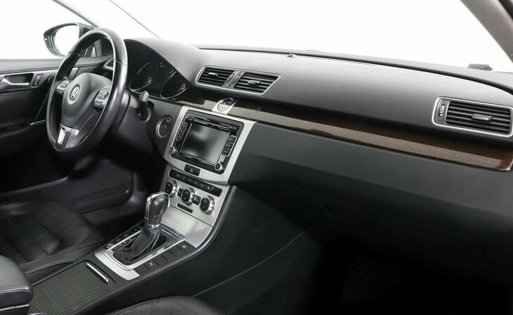Volkswagen Passat - Фото 4
