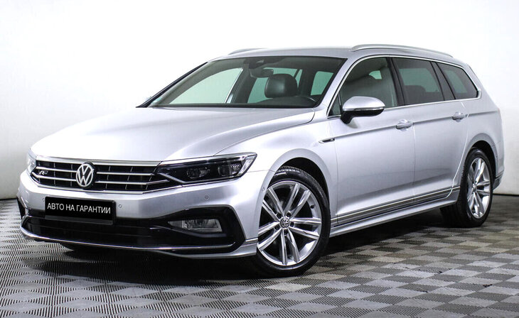 Volkswagen Passat - Фото 0