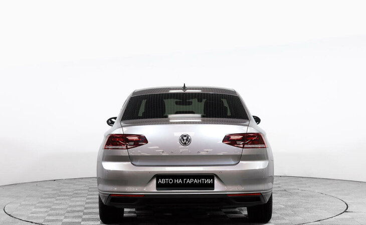 Volkswagen Passat - Фото 3