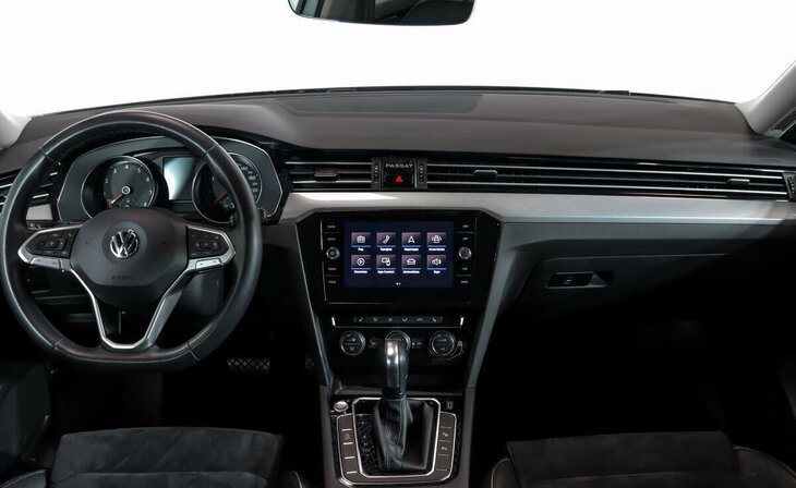 Volkswagen Passat - Фото 5