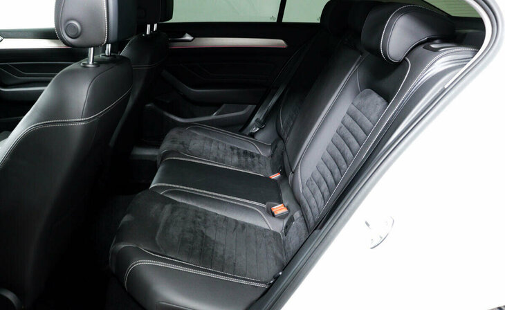 Volkswagen Passat - Фото 14
