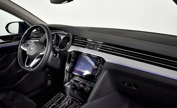 Volkswagen Passat - Фото 5