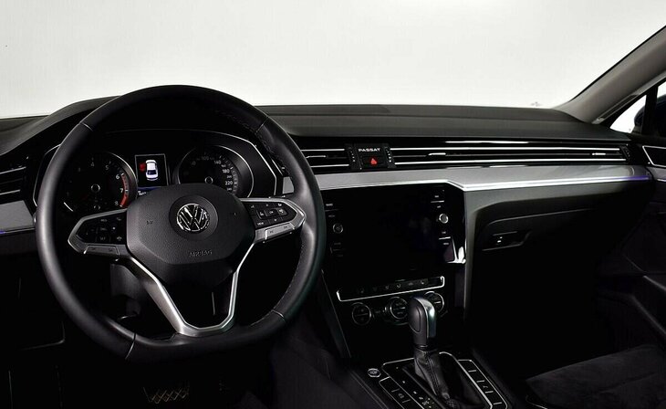 Volkswagen Passat - Фото 7