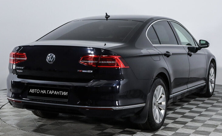 Volkswagen Passat - Фото 2