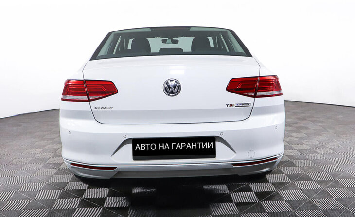 Volkswagen Passat - Фото 5