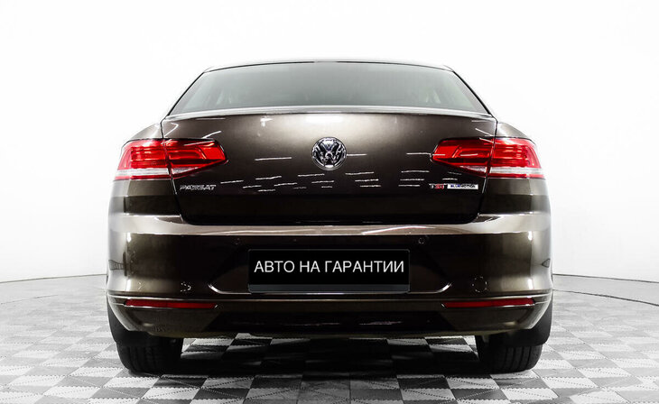Volkswagen Passat - Фото 3