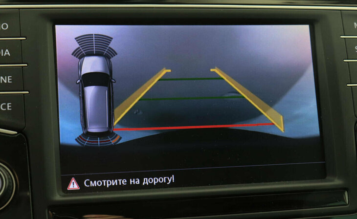 Volkswagen Passat - Фото 9