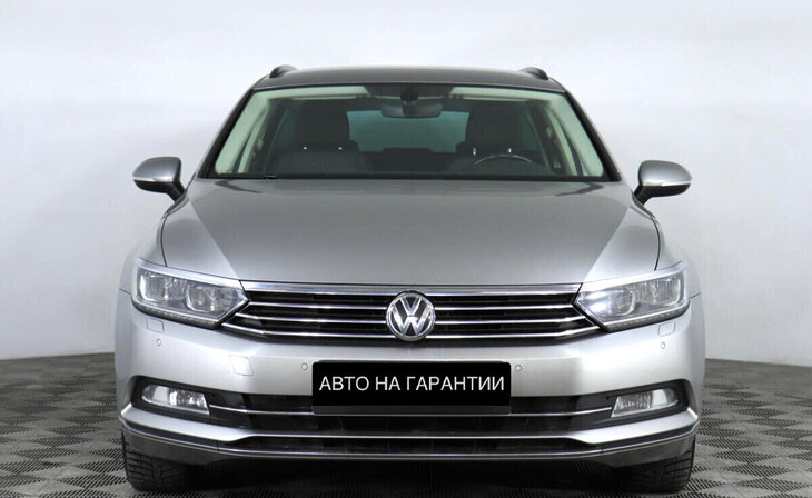 Volkswagen Passat - Фото 1
