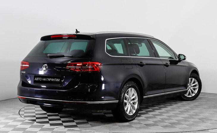 Volkswagen Passat - Фото 2