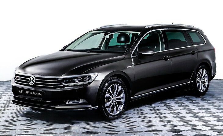 Volkswagen Passat - Фото 0