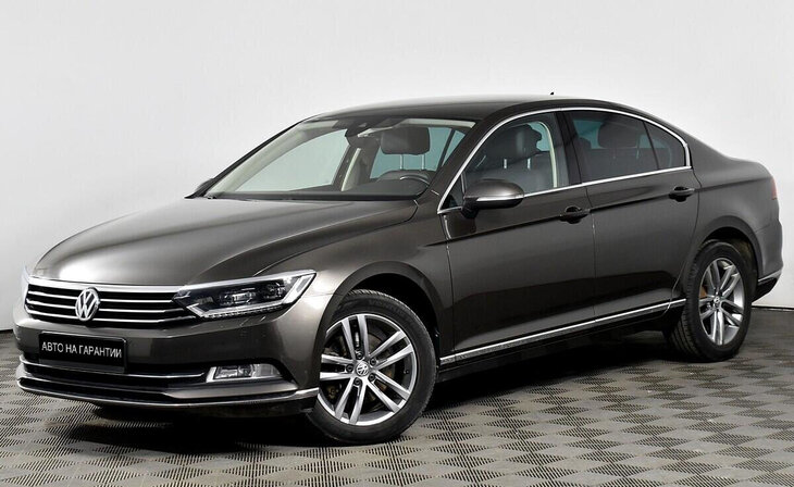 Volkswagen Passat - Фото 0