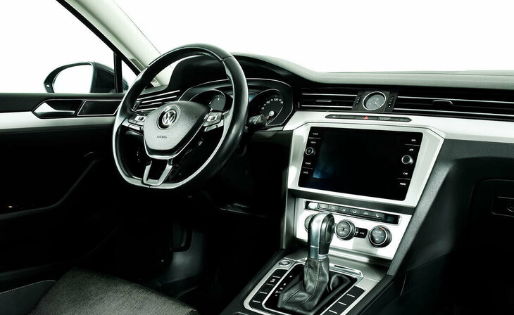 Volkswagen Passat - Фото 7