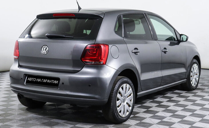 Volkswagen Polo - Фото 2