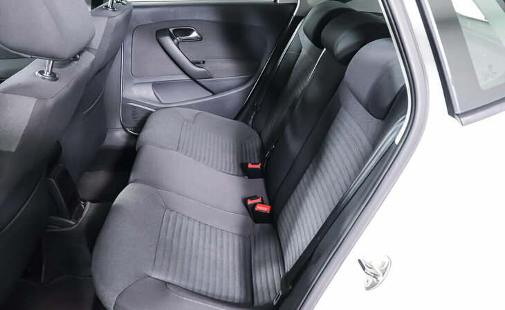 Volkswagen Polo - Фото 14