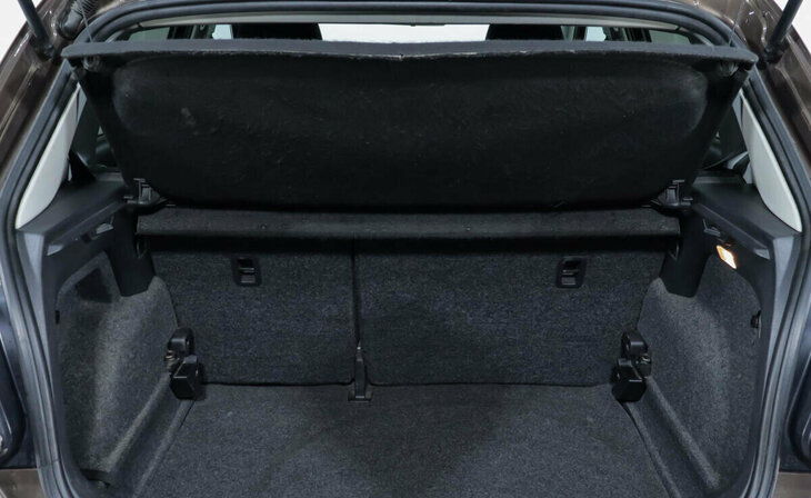 Volkswagen Polo - Фото 9