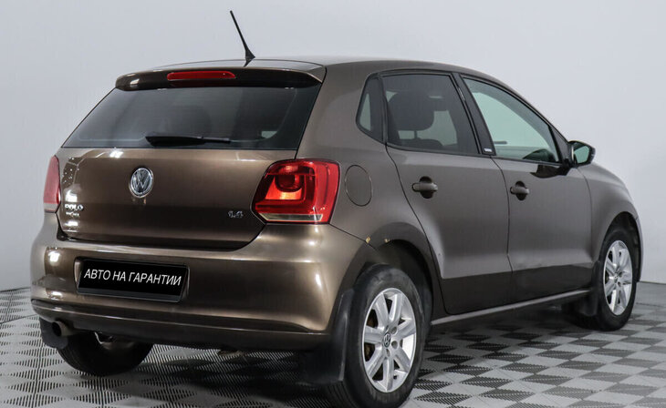 Volkswagen Polo - Фото 2