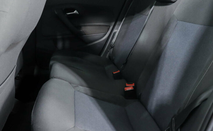 Volkswagen Polo - Фото 8