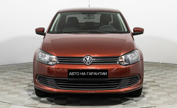 Volkswagen Polo - Фото 1