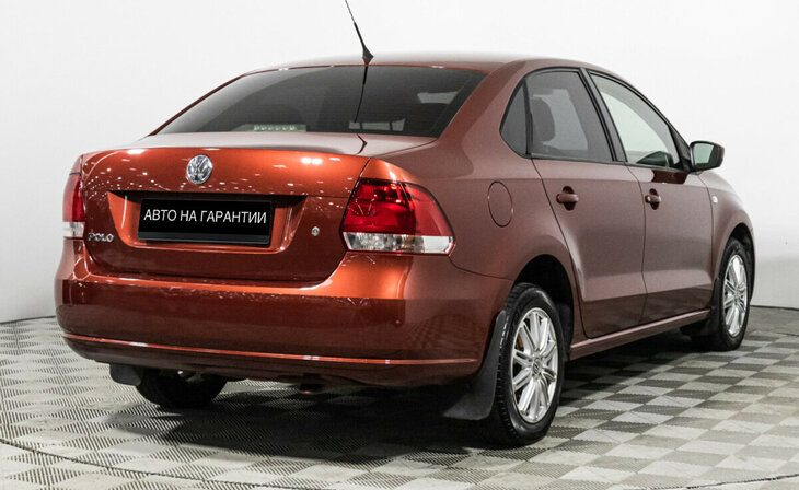 Volkswagen Polo - Фото 2
