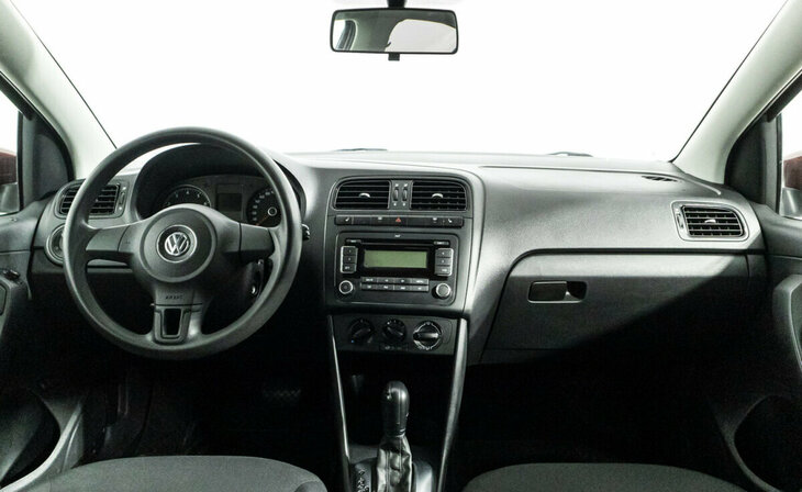 Volkswagen Polo - Фото 5