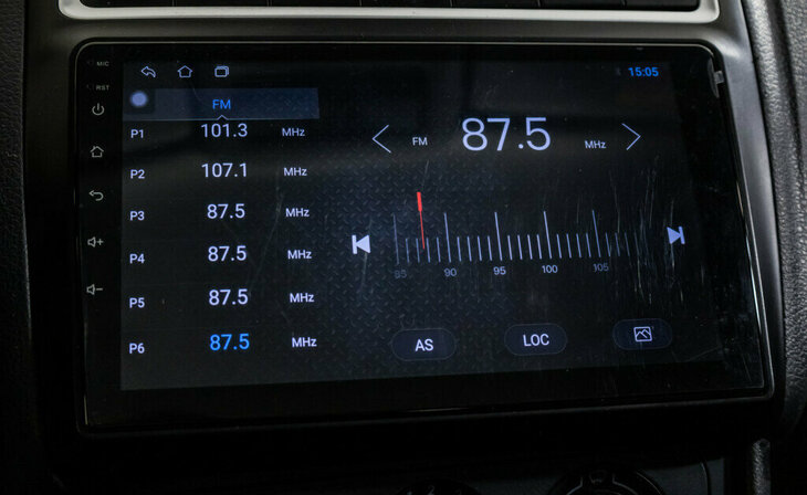 Volkswagen Polo - Фото 7