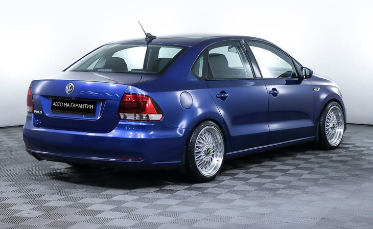 Volkswagen Polo - Фото 3