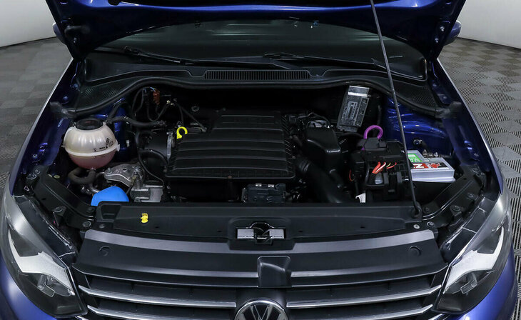 Volkswagen Polo - Фото 5