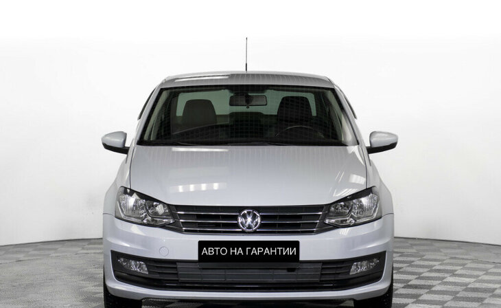 Volkswagen Polo - Фото 1