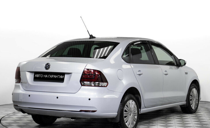 Volkswagen Polo - Фото 2