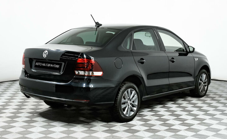 Volkswagen Polo - Фото 2