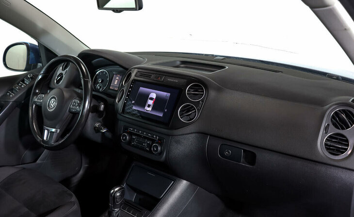 Volkswagen Tiguan - Фото 4