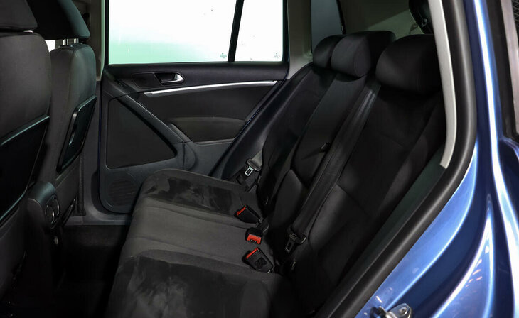 Volkswagen Tiguan - Фото 8