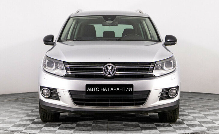 Volkswagen Tiguan - Фото 1
