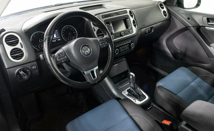 Volkswagen Tiguan - Фото 6