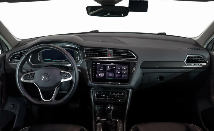 Volkswagen Tiguan - Фото 5