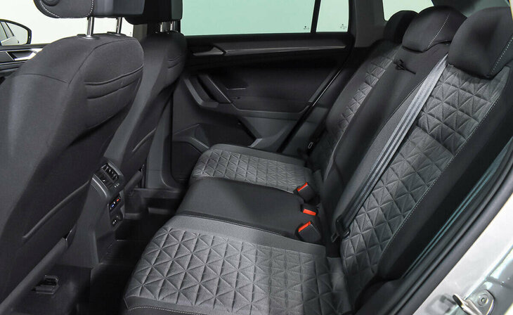 Volkswagen Tiguan - Фото 16