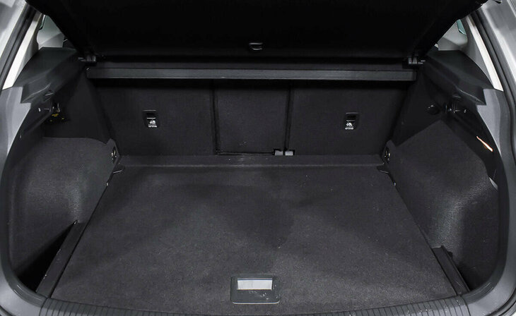 Volkswagen Tiguan - Фото 17