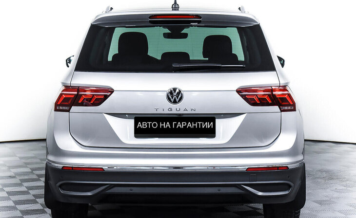 Volkswagen Tiguan - Фото 5